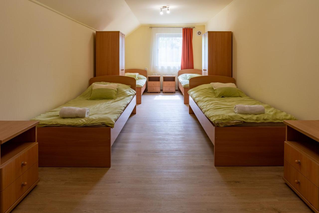 Bed and Breakfast Király Lovastanya Panzió Janoshalma Esterno foto